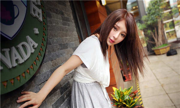 泾阳想找一个女性生孩子给报酬-｛找个女人生孩子多少钱｝